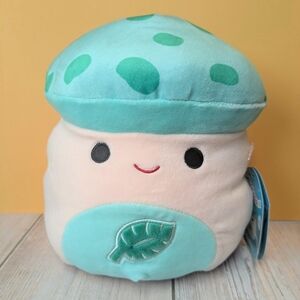Squishmallows Sydney Hot Topic Mushroom Plush